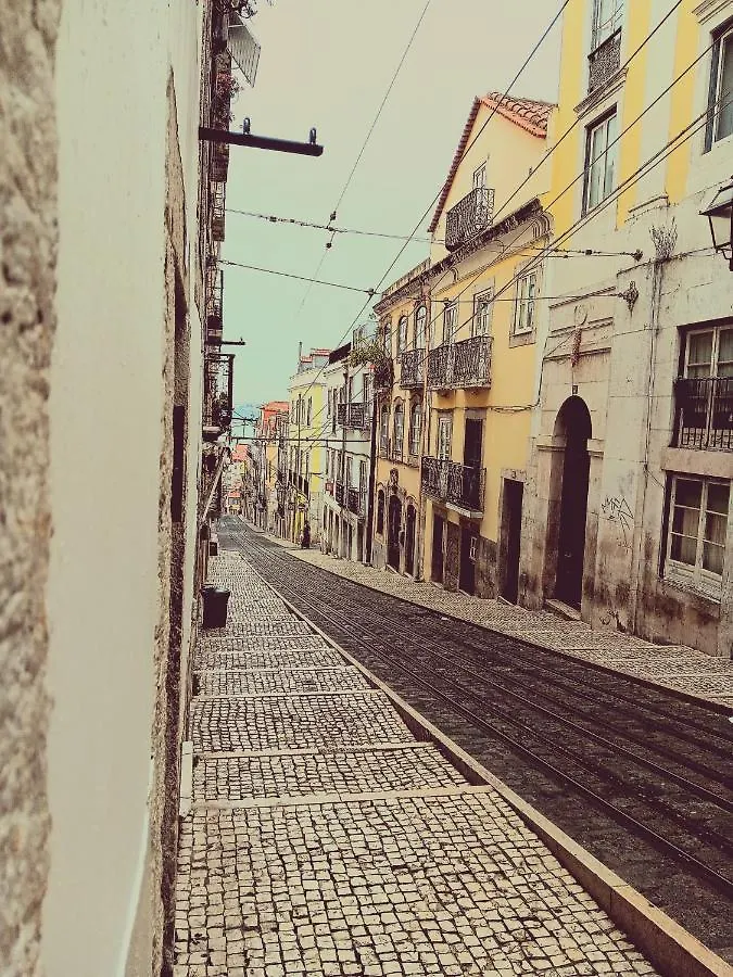 Apartamento Bica Street Old Bar Into Studio Lisboa